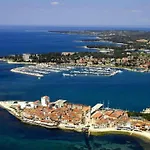 Appartement Vlado In Der Naehe Des Meeres By Interhome Umag
